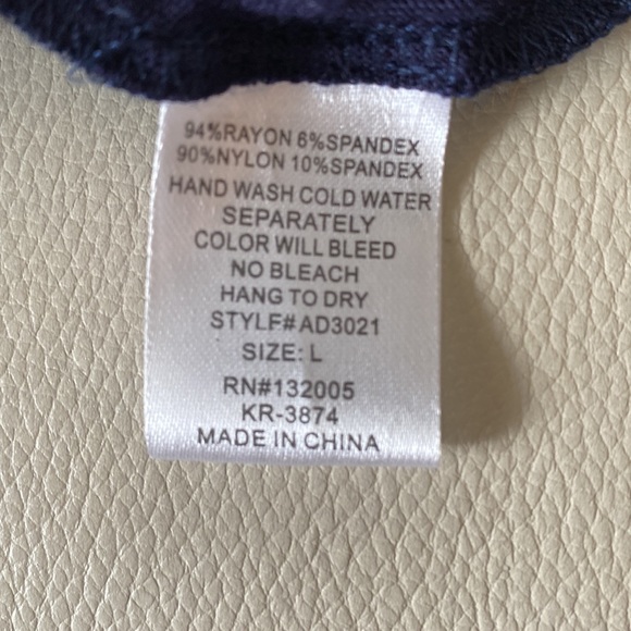 Beautiful Navy Blue Lined Lace Dress - Picture 7 of 7